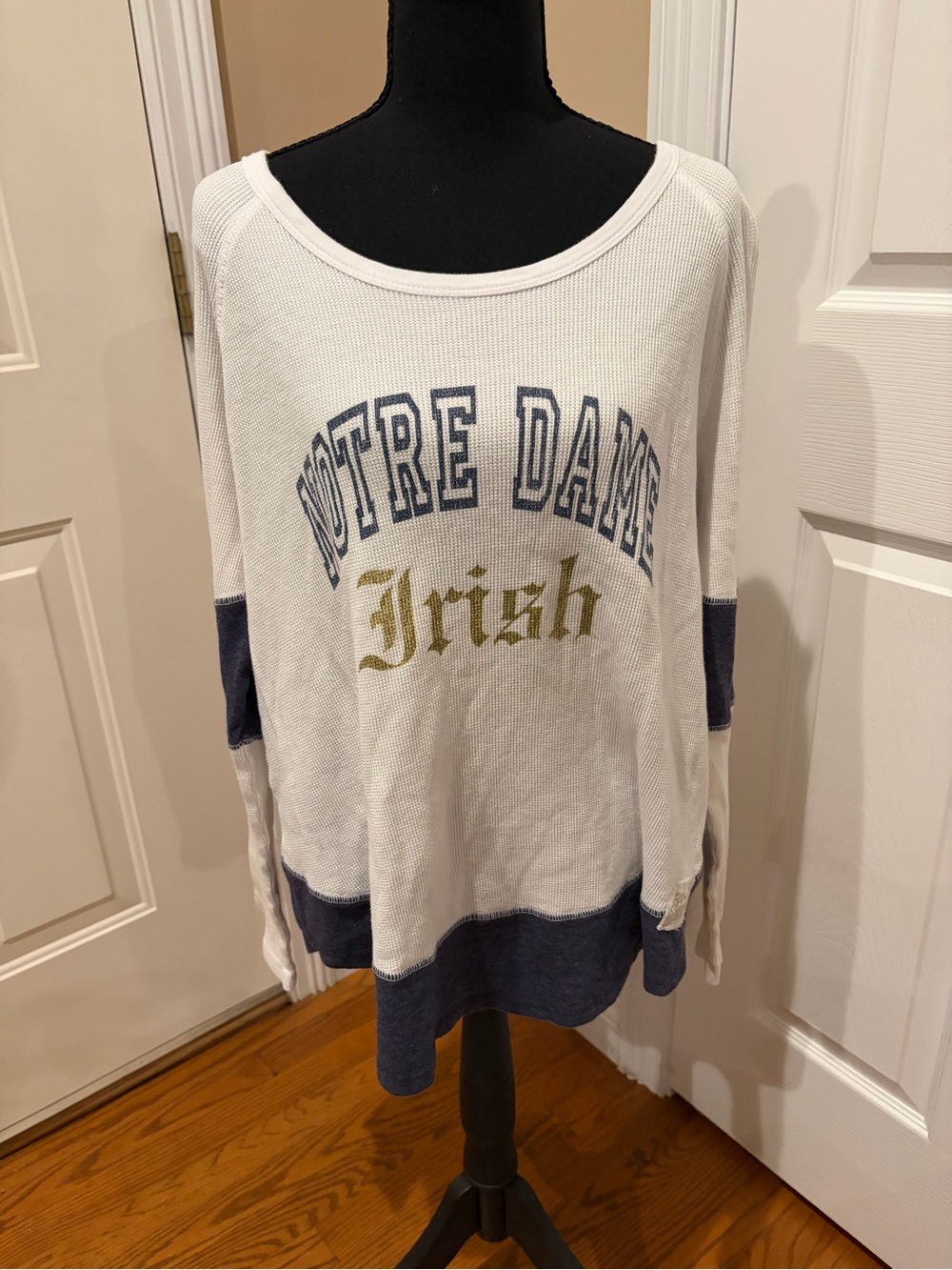Notre Dame Irish White and Navy Waffle-Knit Long Sleeve Top